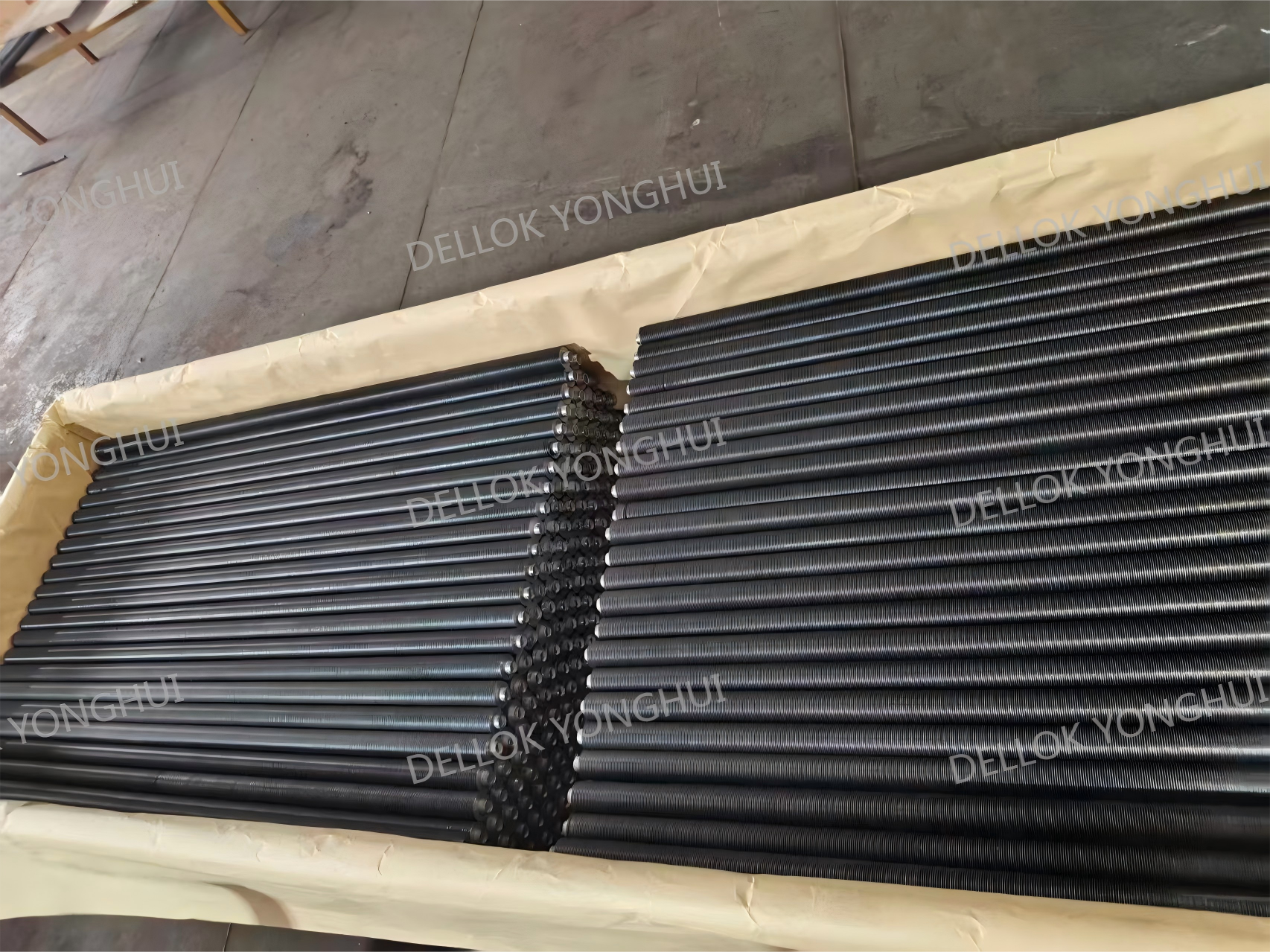 Ultimi blog aziendali su Congratulazioni per il successo della spedizione del nostro primo lotto di tubi con pinne saldate al laser sul mercato europeo!